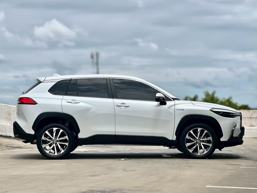 Toyota Cross 1.8HV Premium เกียร์ออโต้ ปี2020  15