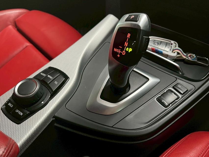 ขาย BMW 320d ปี17 8