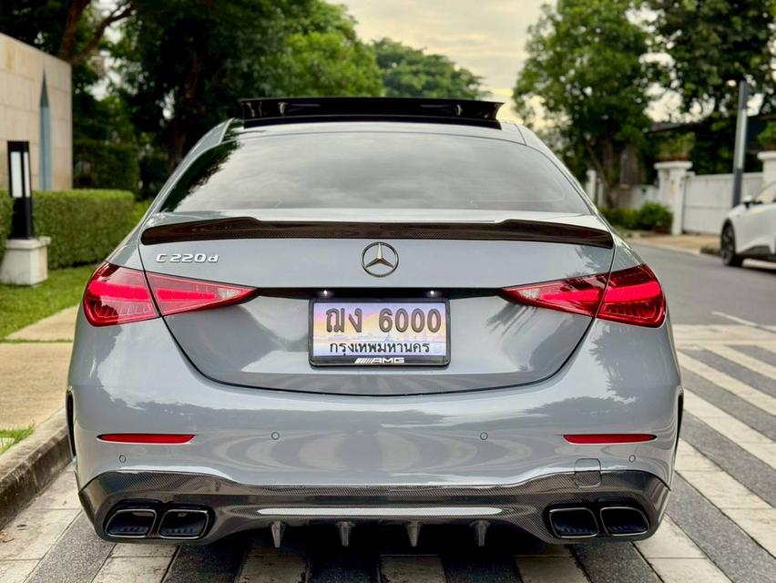 Benz C220d AMG Dynamic hi CBU 2023 เเต่งหล่อมาอีกเพียบ คุ้มๆ