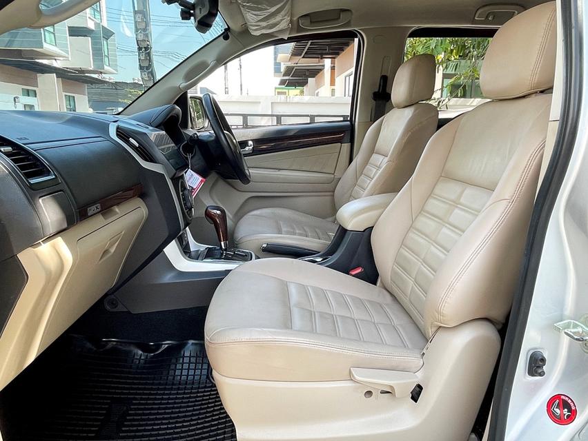 Isuzu MU-X 3.0DA DVD ปี17 12