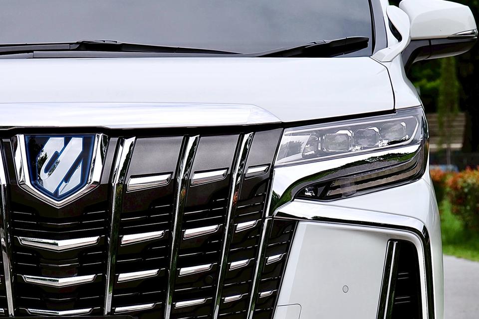 Toyota Alphard 2.5 SR-C Package ปี 2022 สีขาว ไมล์น้อย รถสวยพร้อมใช้สุด รูปที่ 5