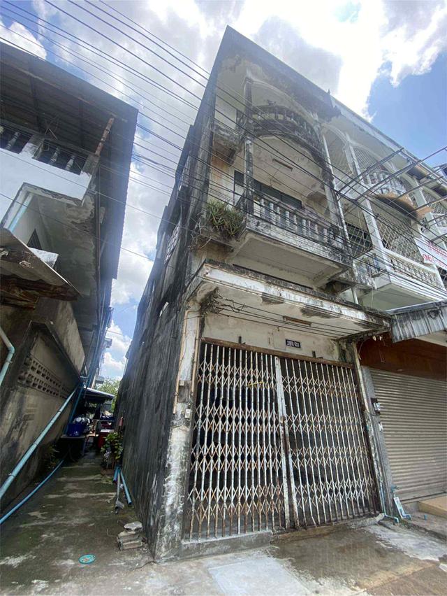 อาคารพาณิชย์ ตรงข้ามเซนทรัล ห่าง 150 ม. 3