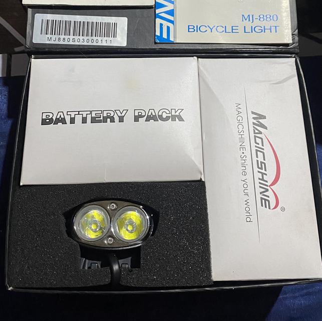 ไฟหน้าจักรยาน Magicshine MJ-880 ของใหม่ เก่าเก็บ รูปที่ 9