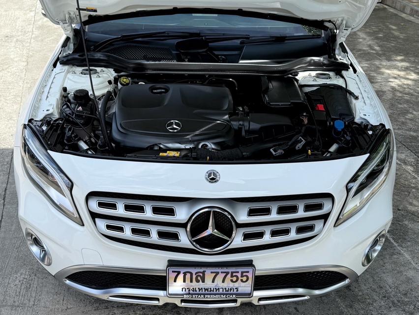 2019 BENZ GLA 200 FACELIFT รถออกศูนย์ BENZ THAILAND รถวิ่งน้อยเพียง 7X,XXX กม รถไม่มีอุบัติเหตุครับ 15