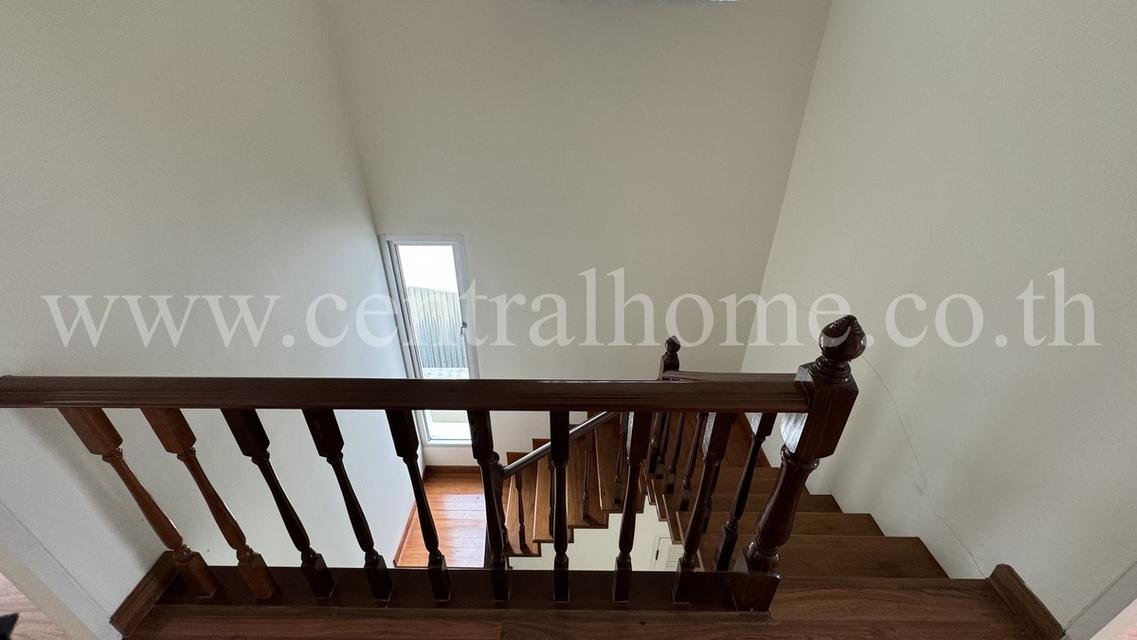 บ้านเดี่ยว 50 ตร.วา ซอยสุคนธสวัสดิ์ 20 ลาดพร้าว บัานไม่เคยเข้าอยู่ 10