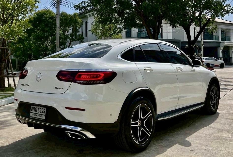 Mercedes-Benz GLC220d Coupe AMG รูปที่ 2