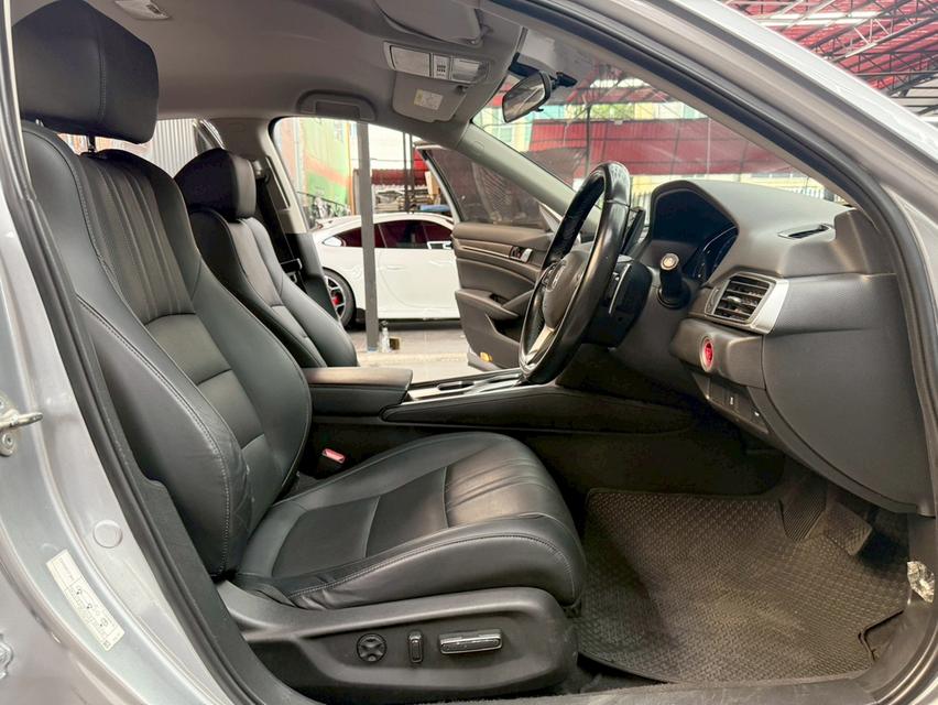 HONDA ACCORD 1.5 Turbo EL ปี2019รถบ้านแท้ ออพชั่นเต็มคัน พร้อมใช้งาน 14