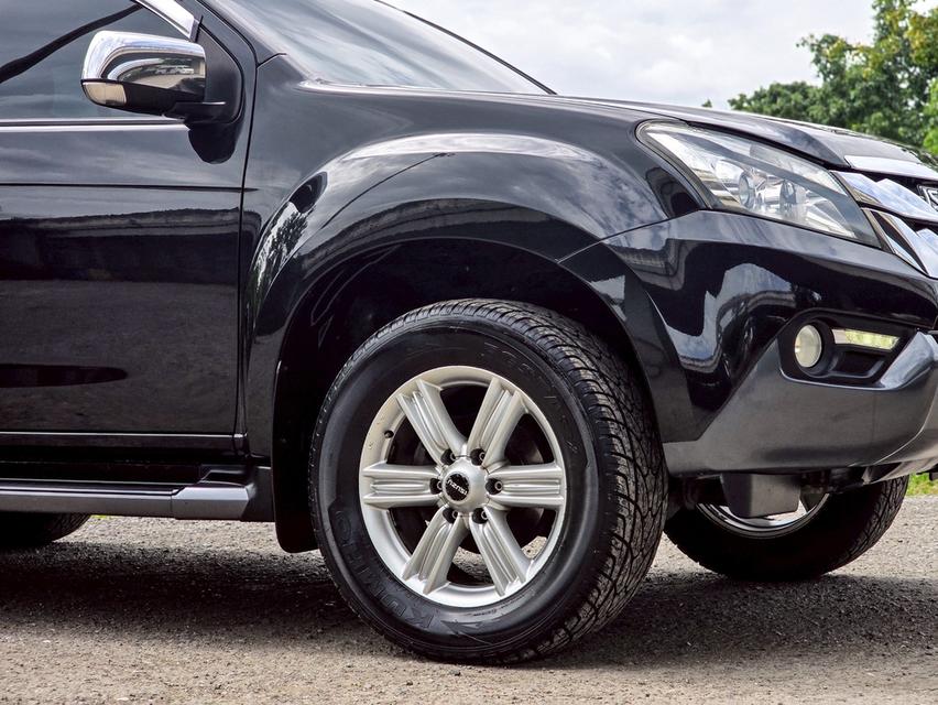 รหัสรถ CBLX4264 🚙 ISUZU MU-X 3.0 ปี 2015 🚙