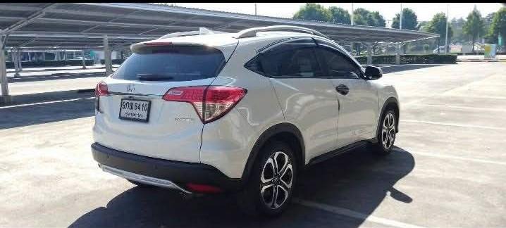 2019 Honda HR-V 1.8 EL CVT สีขาว รูปที่ 9