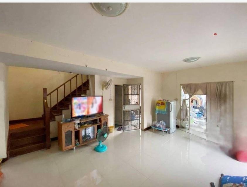 ขายบ้านเดียวหลังมุมติดถนน หมู่บ้านพฤกษา 15 เนื้อที่ 23.9 ตารางวา สนใจติดต่อ 098-1955383 5