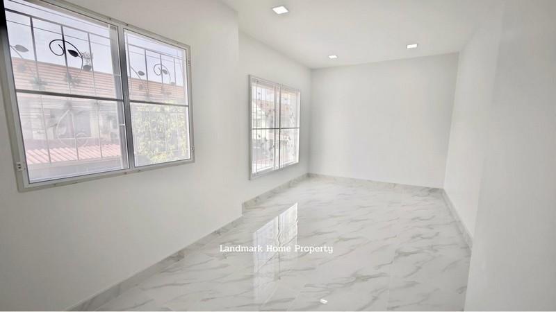 lN-049 ขายทาวน์โฮม 2 ชั้น พฤกษา66 คลอง1 ลำลูกกา รีโนเวทใหม่ ใกล้ตลาดไท เนื้อที่ 18.2 ตรว 3นอน 2น้ำ
