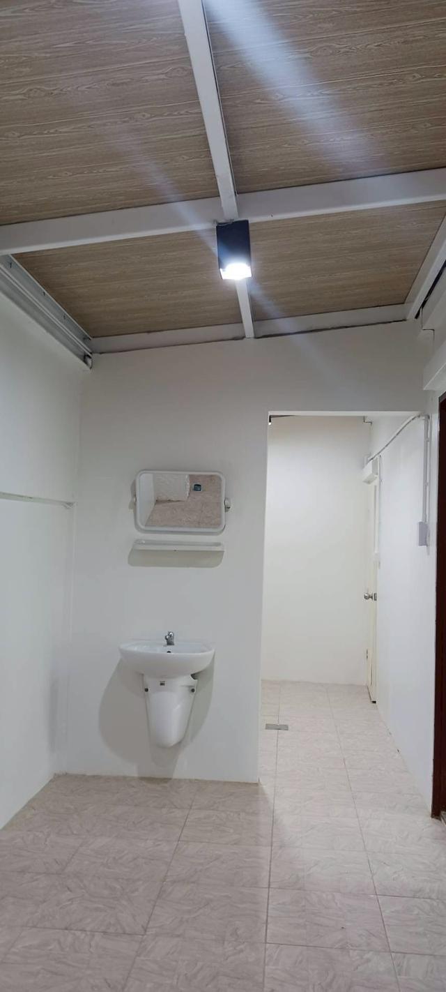 ขายบ้านแฝด 2 ชั้น พฤกษา 14A หลังมุม 23.90 ตรว. ซอยวัดลาดปลาดุก อ.บางใหญ่ จ.นนทบุรี ราคา  2,250,000 บาท 13