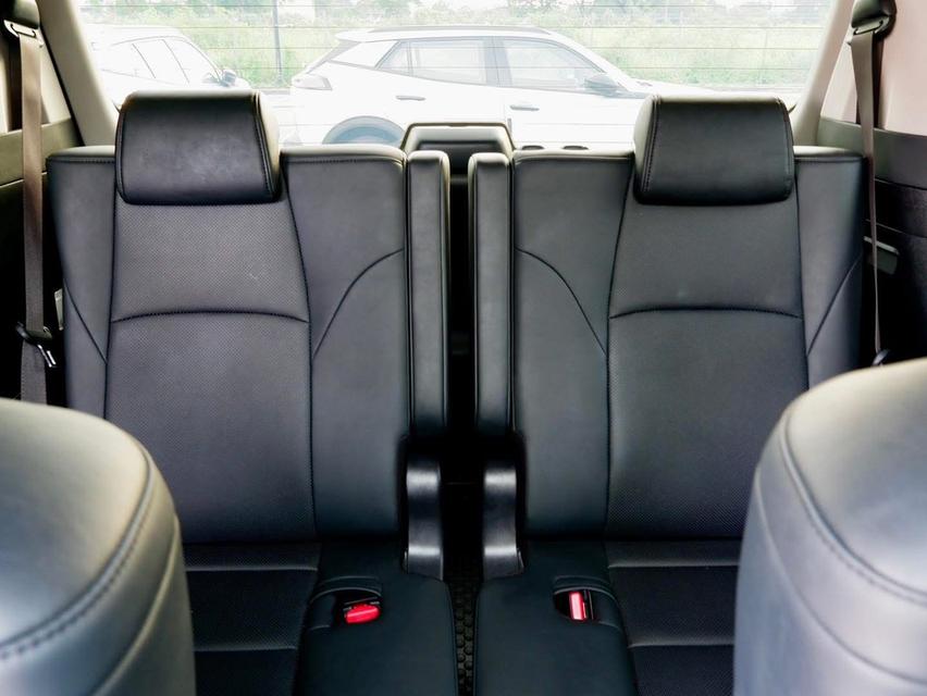 Alphard 2.5 SC Package 16