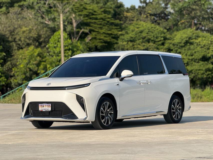 MG. Maxus9 Y2023 Van 2dr V 7st Reduction Gear 1sp FWD