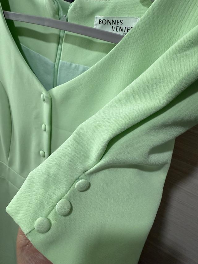 เสื้อมือสองใส่ครั้งเดียว 6
