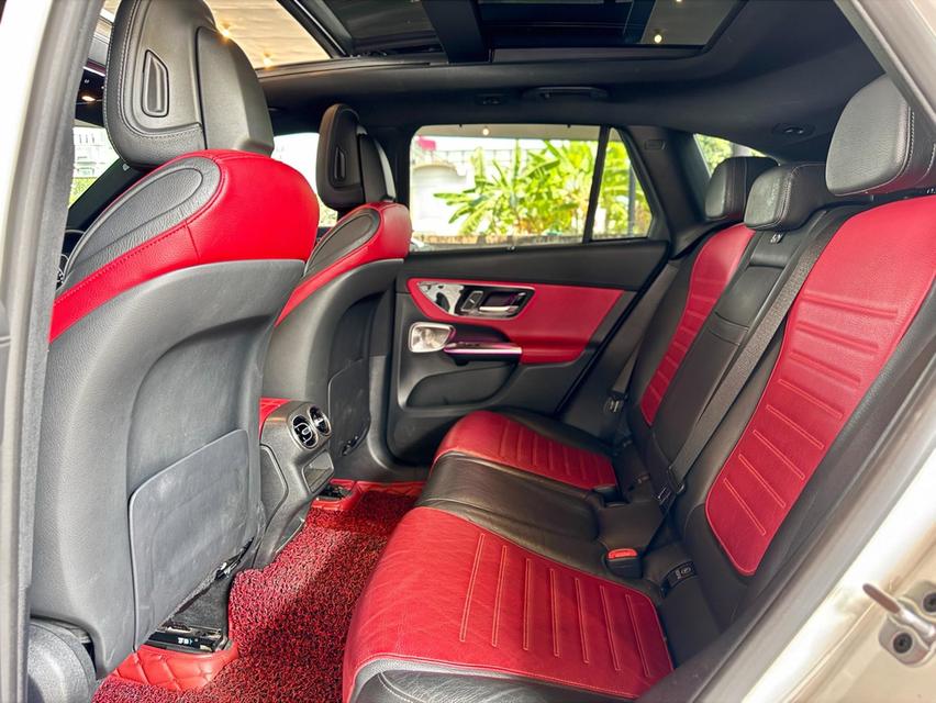 GLC350e AMG Dynamic 4MATIC รูปที่ 13