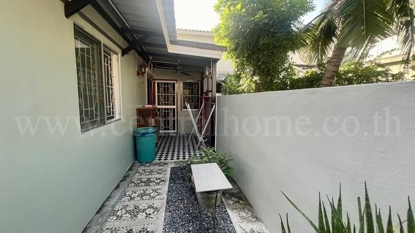 ทาวน์โฮม บ้านพฤกษา 60 รังสิต - บางพูน หลังมุม
