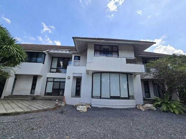 ขายบ้านเดี่ยวหรู คฤหาสน์ทายาท ใกล้เมืองทองธานี ที่ดิน 393.1 ตร.ว. หลังมุม 5 ห้องนอน 6 ห้องน้ำ พื้นที่ใช้สอย 500 ตร.ม. รา 3