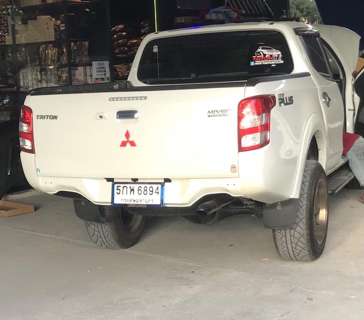 รถกระบะมือสองสี่ประตูยกสูง 350000 บาทพร้อม โอนเล่มหรือจะให้ไฟแนนซ์มาจัดสินเชื่อก็ได้ขายราคา 350,000 บาทถ้วน รูปที่ 9