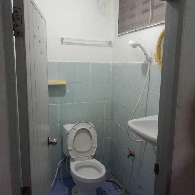 ด่วน ทำเลทอง เหมาะสำหรับนักลงทุน ขายอพาร์ตเมนต์ 4 ชั้น 48 ห้อง ทำเลBTSสายหยุด รายได้ 150,000 บาท  ขาย 18 ล้าน 18