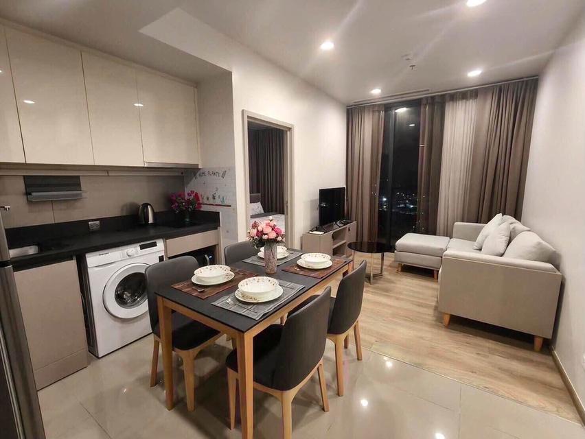 C45 ให้เช่าคอนโดหรู ชั้น37 ขนาด 2 ห้องนอน 2 ห้องน้ำ คอนโด Oka Haus Sukhumvit 36 คอนโดพร้อมเฟอร์ครบ ทำเลดีเดินทางสะดวกเข้าออกได้หลายทาง 1