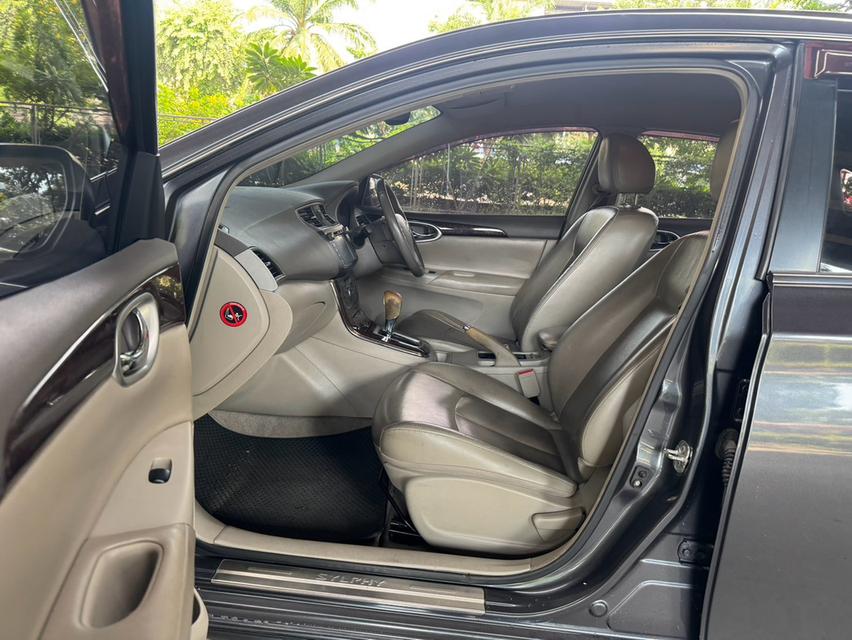 2013 Nissan Sylphy 1.6 V AT รถสวย มือเดียวป้ายแดง รูปที่ 15