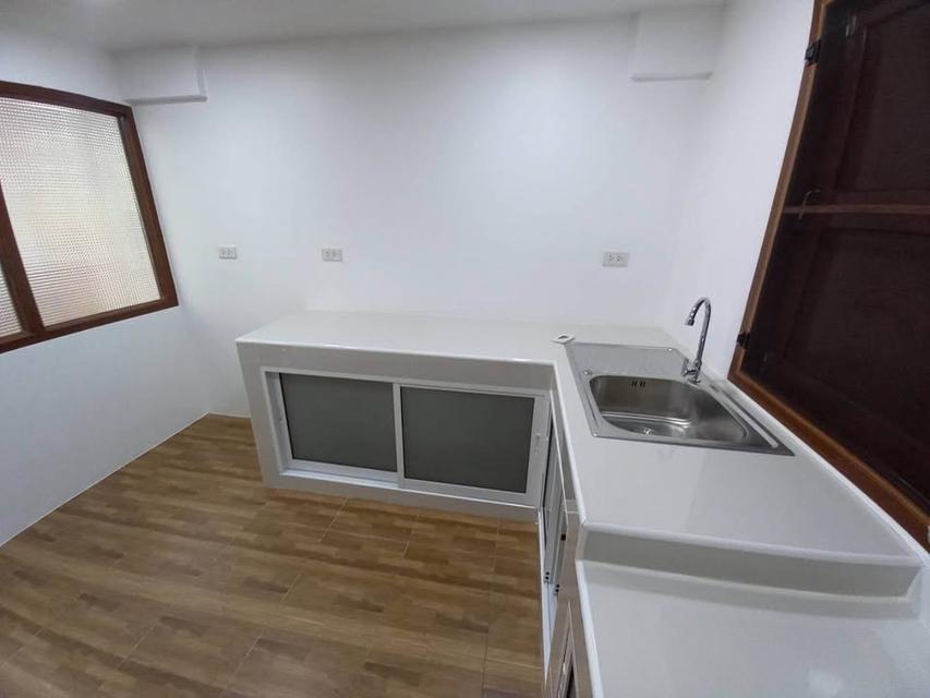 ให้เช่า บ้านเดี่ยว 2ชั้น 6 นอน 7 น้ำ พงษ์เพชร ประชาชื่น 5