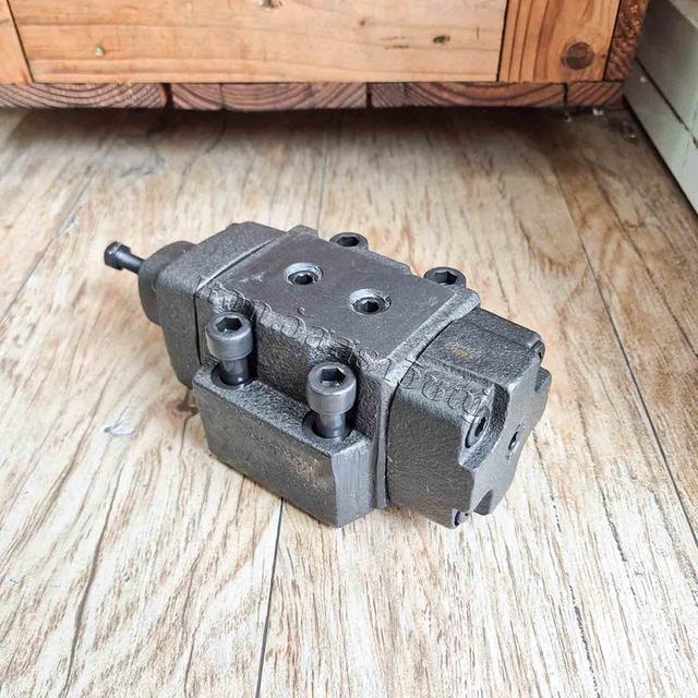 วาล์วควบคุมแรงดัน YUTIEN รุ่น UG Series 4