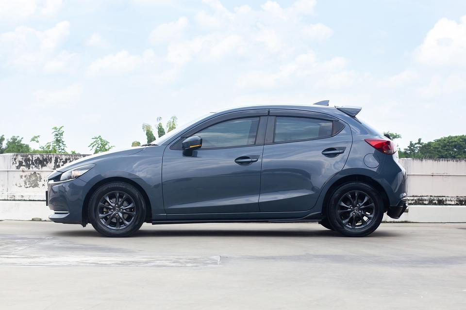 MAZDA 2 [Hatchback] 1.3S Sports Leather 2