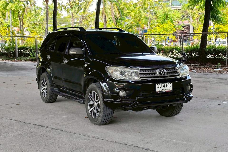 Toyota Fortuner 2.7 V 2WD AT ปี 2009