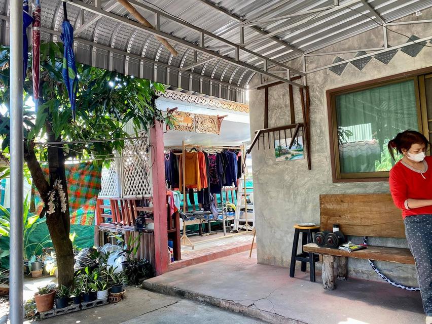 ขายบ้านพร้อมที่ดิน ใกล้สนามบิน เนื้อที่ 65.8 ตารางวา หลังใหญ่ 1 หลัง หลังเล็ก 1 หลัง 1