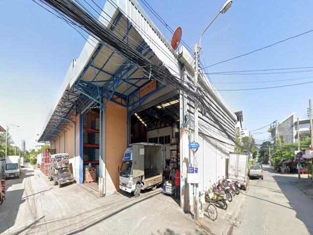 ให้เช่าโกดังพร้อมที่ดินแปลงหัวมุม 309 ตรว.ประมาณ 1,200 ตรม. ลาดพร้าว 41 หน้าปากซอยมีรถไฟฟ้า สถานีภาวนา 1