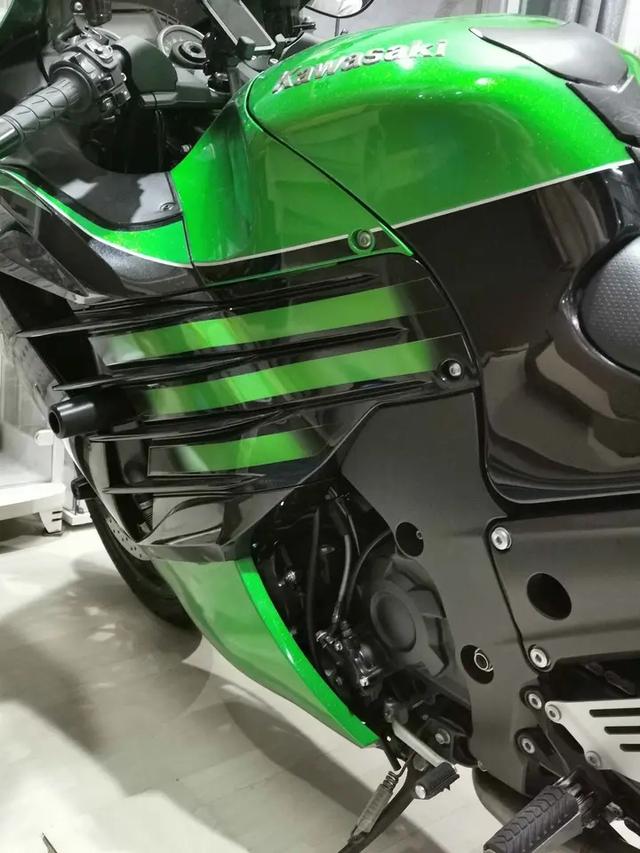 ขายด่วน Kawasaki Ninja ZX-14R 2