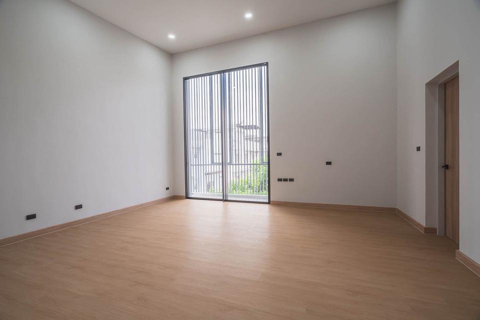 Sale Modern Luxury 𝐏𝐑𝐄𝐄𝐂𝐇𝐀 รามคำแหง–กรุงเทพกรีฑา 11