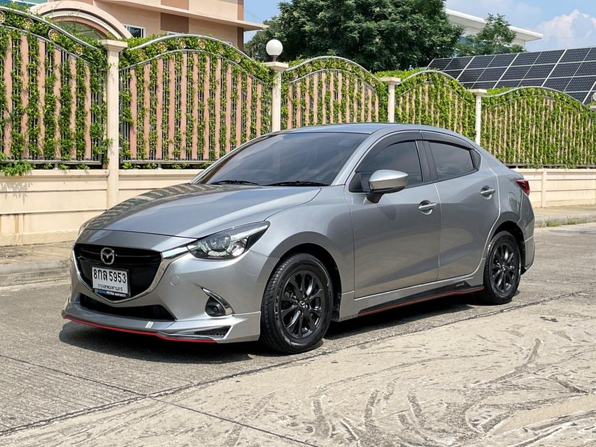 MAZDA 2 1.3 SKYACTIVE HIGH CONNECT (MNC) ปี 2019 สภาพป้ายแดง