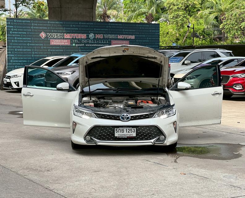 ขายรถ Toyota Camry 2.5 Hybrid ปี 2016 สีขาว เกียร์ออโต้ 15