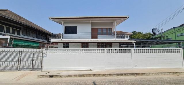 ให้เช่าบ้านเดี่ยว 2 ชั้น 300 ตรม. หมู่บ้านเสนานิเวศน์ ย่านเสนานิคมประเสริฐมนูญกิจ โชคชัย 4