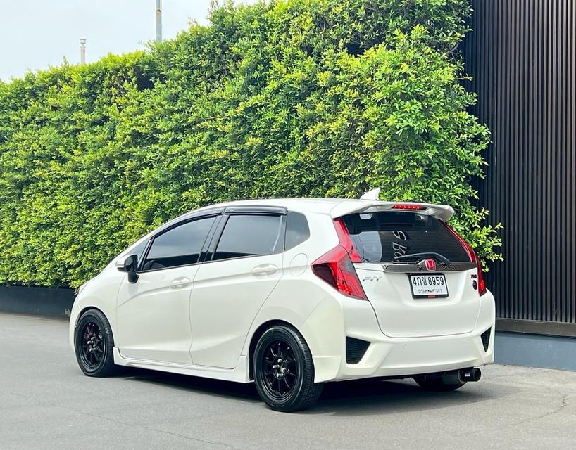 Honda Jazz 1.5 SV ปี 2015 รถสวย สภาพดี  3