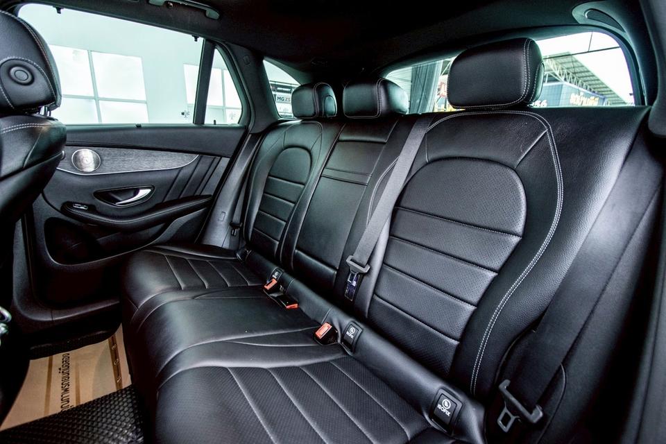 รหัสรถ 4A740 GLC300e 2.0 AMG DYNAMIC W253 2022 9