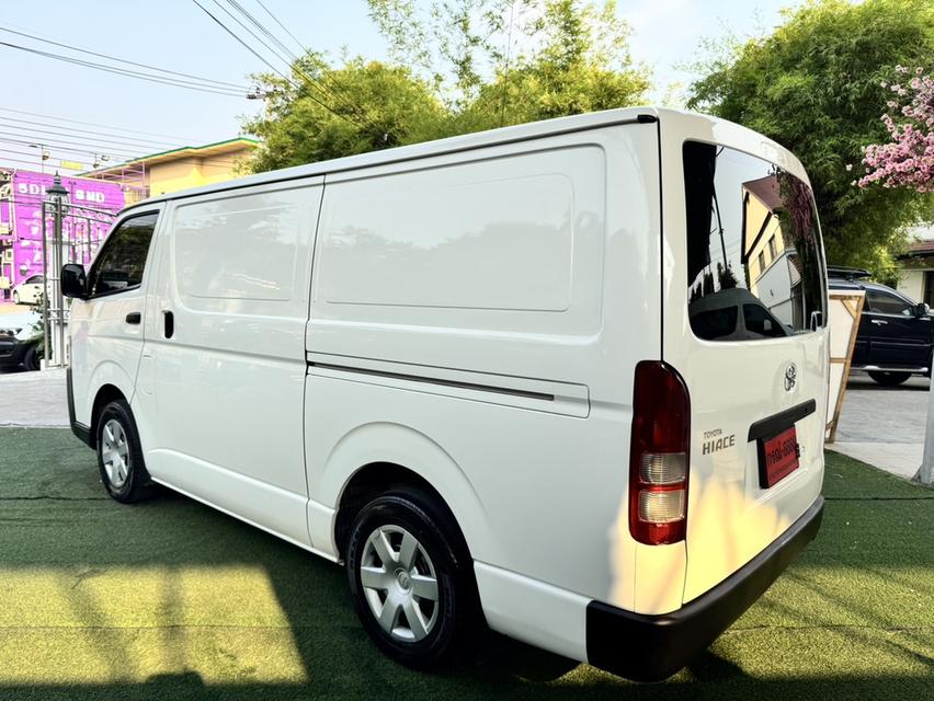 Toyota Hiace 3.0 ตัวเตี้ย D4D Van ปี 2019 #ตู้ทึบสำหรับบรรทุก 5