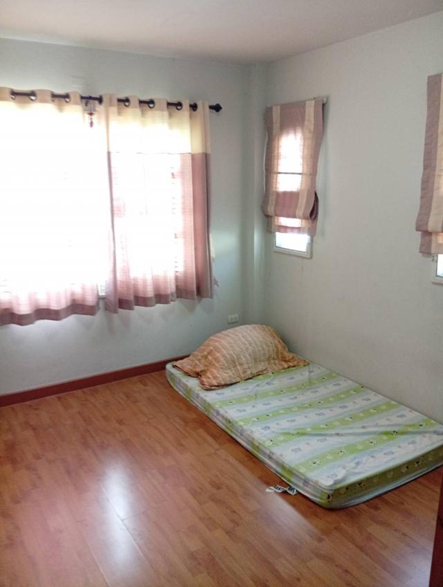 ให้เช่าบ้านเดี่ยว 2 ชั้น หมู่บ้านเมโทรพาร์ค อ่าวอุดม ศรีราชา ชลบุรี 5