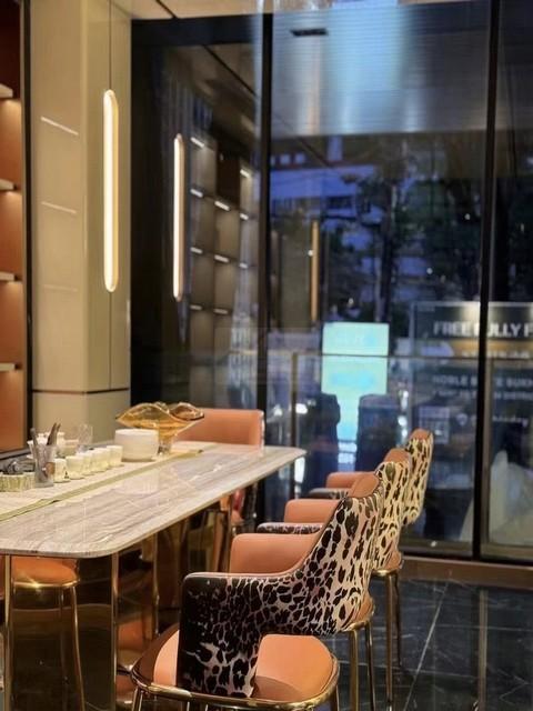 ให้เช่าอาคาร 320 ตร.ม. ซอยสุขุมวิท 39 เคยเป็นแกลเลอรีของบริษัทตกแต่งภายใน ใกล้ BTS พร้อมพงษ์ 5