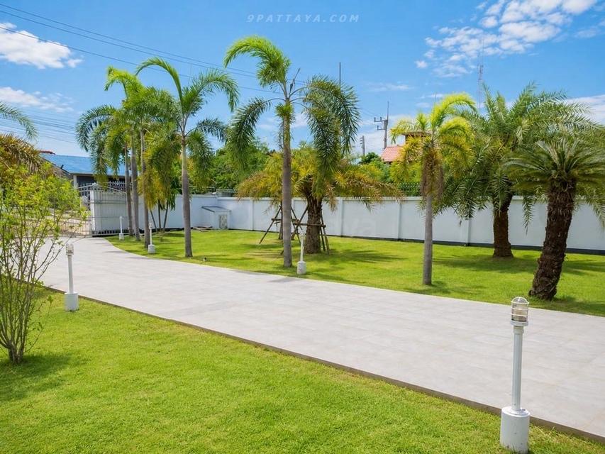 For Sale — Spacious 2-Storey Detached House near Pattaya Technical College 219sqw 3bedrooms 3bathrooms 7