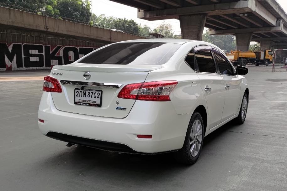 Nissan Sylphy 1.6 V AT ปี 2013 2