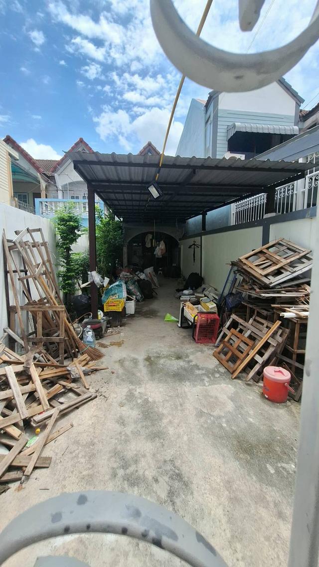 ขายทาวน์เฮ้าส์ 2 ชั้น 29 ตรว. พหลโยธิน 54 แยก 4 1