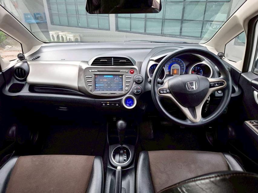 รหัสรถ KN2366 HONDA JAZZ 1.3 HYBRID ปี 2013 12