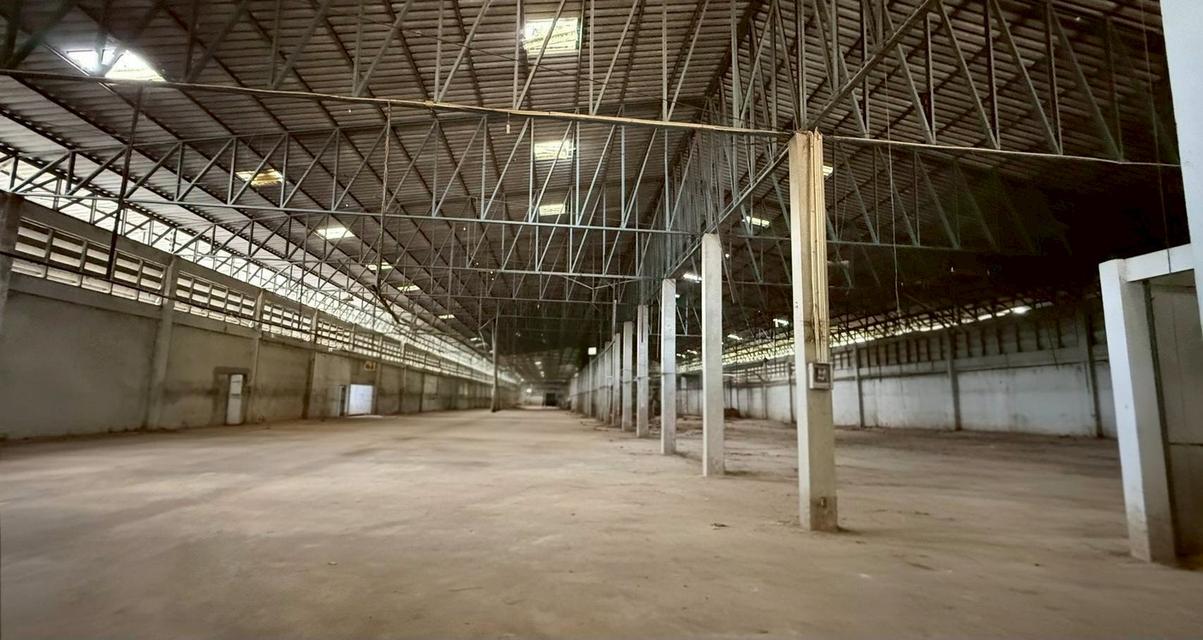 (เจ้าของขายเองครับ) ขายโกดังโรงงานทำเลดี 2อาคาร 5625ตรม. พื้นที่16ไร่2งาน  ติดถนนดำ ผังเมืองสีชมพู ติดถนนดำ เทศบาลเกาะพลับพลา อ.เมือง จ.ราชบุรี 5