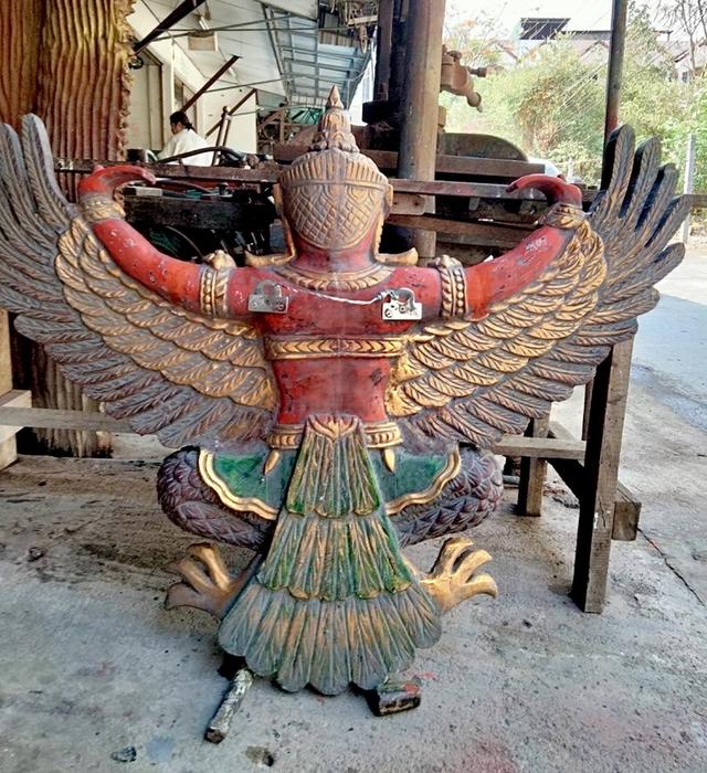 พญาครุฑไม้แกะ ครุฑไม้องค์ใหญ่ ขนาด120ซม