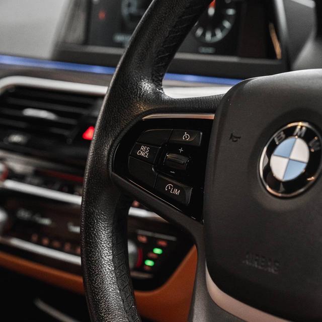 รหัสรถ 67GG6561 BMW 530i g30 ปี2017 18