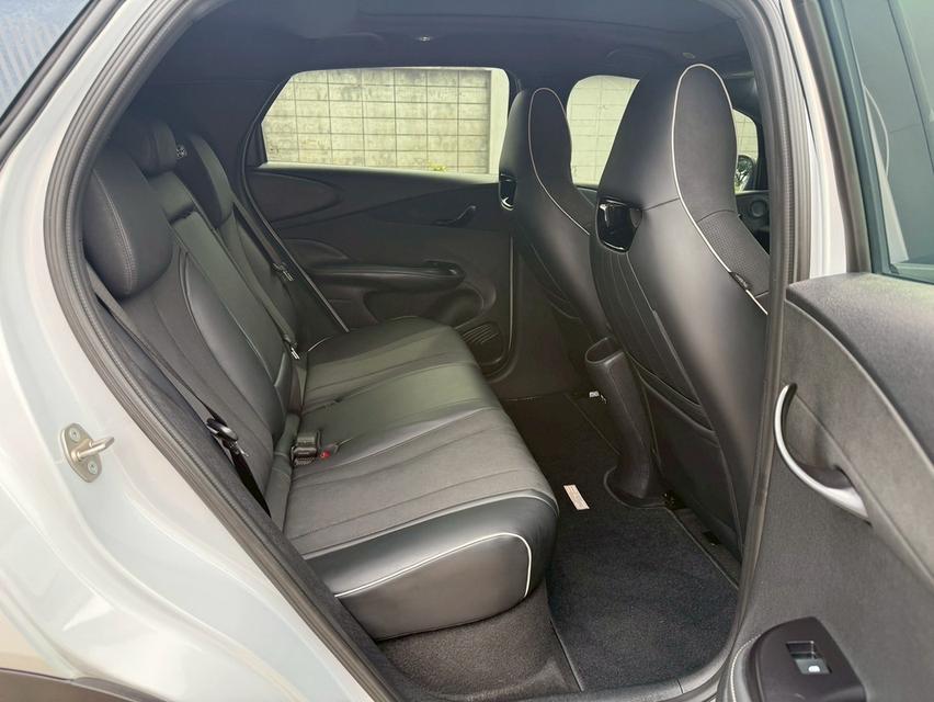 รหัสรถ PBG9999 BYD Dolphin Extended Range ปี2024 รูปที่ 12